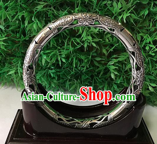 Handmade Chinese Miao Nationality Sliver Bracelet Traditional Hmong Carving Fishes Bangle for Women