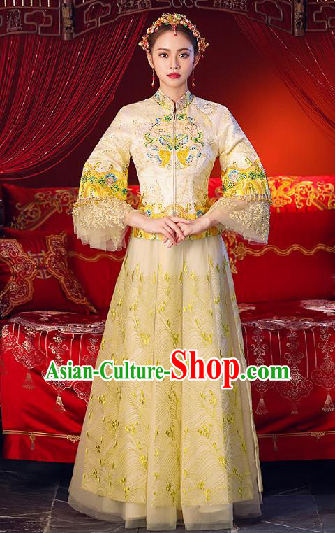 Chinese Ancient Traditional Wedding Costumes Bride Formal Dresses Embroidered Yellow Cheongsam XiuHe Suit for Women