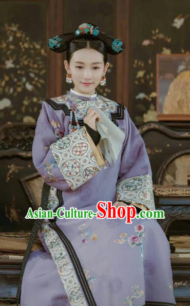 Chinese Ancient Drama Costume Story of Yanxi Palace Qing Dynasty Imperial Consort Embroidered Clothing and Headpiece for Women
