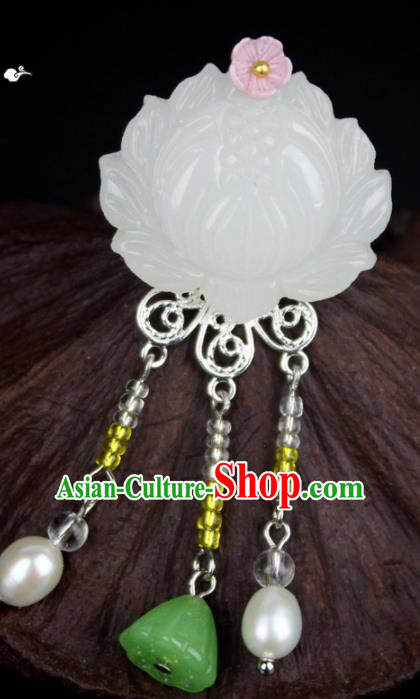 Top Grade Chinese Handmade Jewelry Accessories Hanfu Jade Lotus Brooch for Women