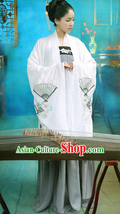 Chinese Ancient White Cloak Hanfu Dress Tang Dynasty Princess Embroidered Costume for Rich Women
