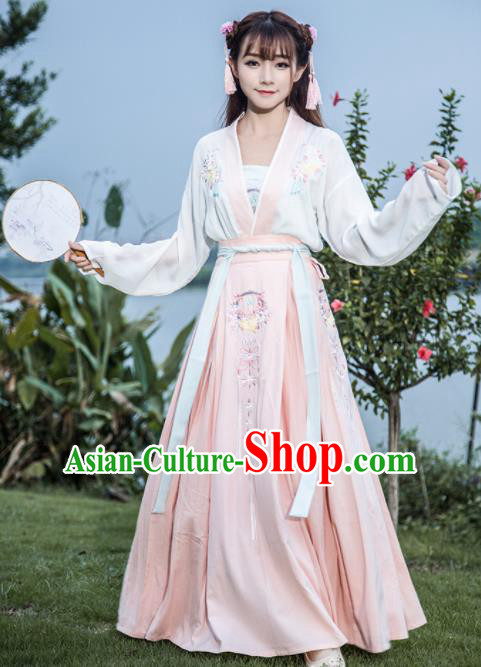 Chinese Ancient Nobility Lady Clothing Ming Dynasty Embroidered Costume for Rich Women
