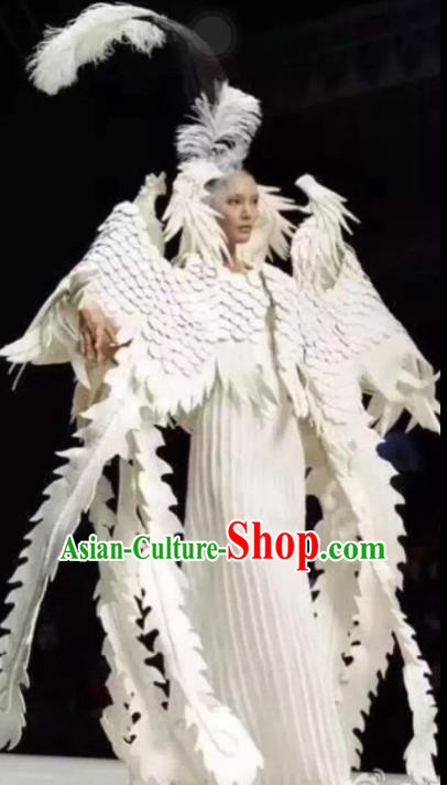 Brazilian Carnival Parade Halloween Clothing Catwalks Stage Show White Feather Dress and Wings for Women