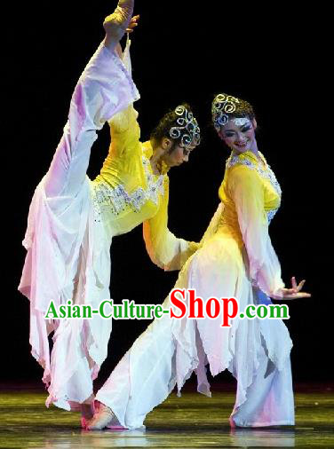 Chinese Traditional Classical Dance Group Dance Costumes Stage Performance Yellow Dress for Women