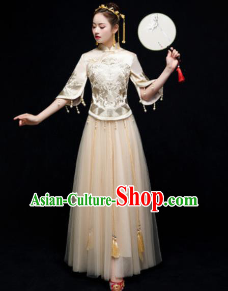 Chinese Traditional Embroidered White Wedding Dress Cheongsam Ancient Bride Handmade Xiuhe Suits Costumes for Women