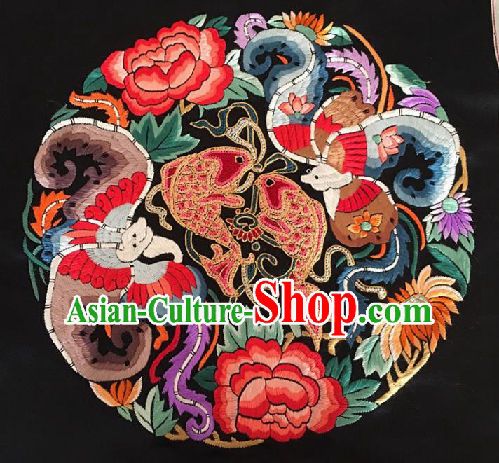 Chinese Traditional Embroidery Craft Embroidered Fishes Silk Patches Handmade Embroidering Accessories