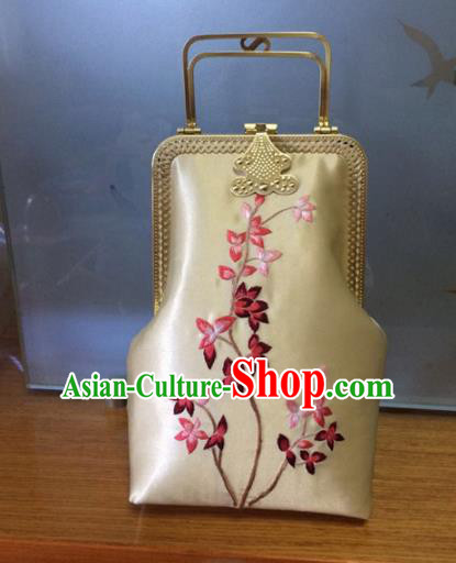 Chinese Traditional Embroidered White Handbag Handmade Embroidery Craft Silk Bags