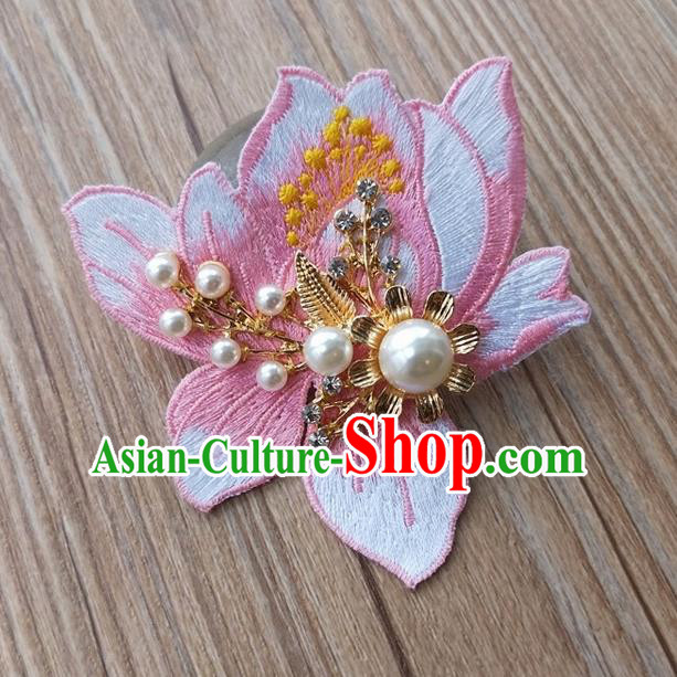 Chinese Traditional Hanfu Embroidered White Magnolia Brooch Pendant Ancient Cheongsam Breastpin Accessories for Women