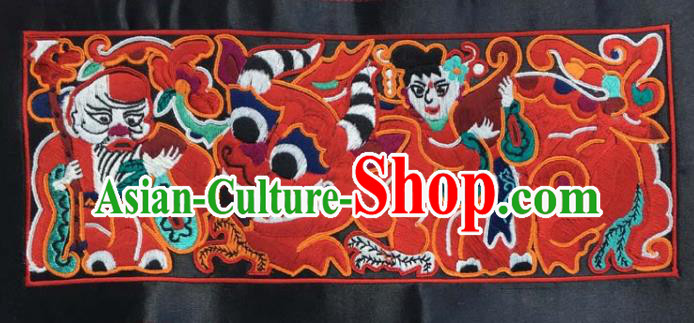 Chinese Traditional National Embroidered Red Applique Dress Patch Embroidery Cloth Accessories