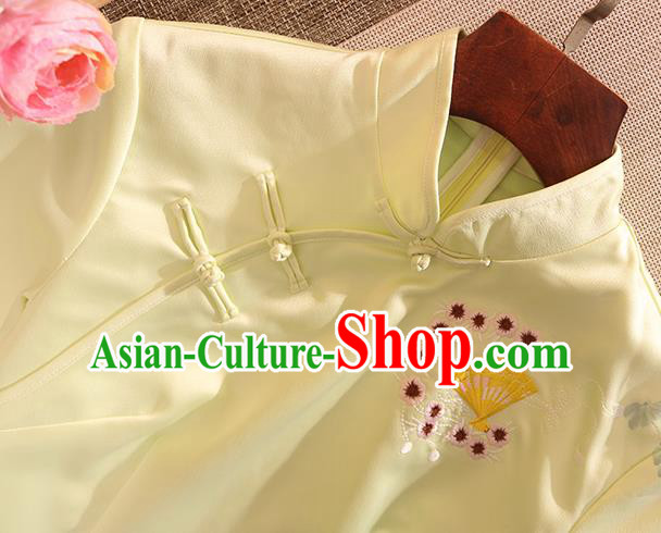 Chinese Traditional Tang Suit Embroidered Yellow Lace Cheongsam National Costume Qipao Dress for Women