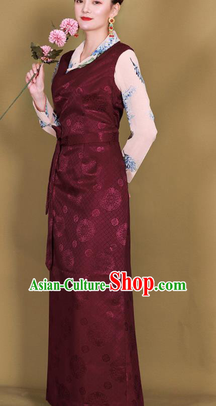 Traditional Chinese Zang Ethnic Wine Red Guozhuang Dress Tibetan Minority Folk Dance Costume for Women