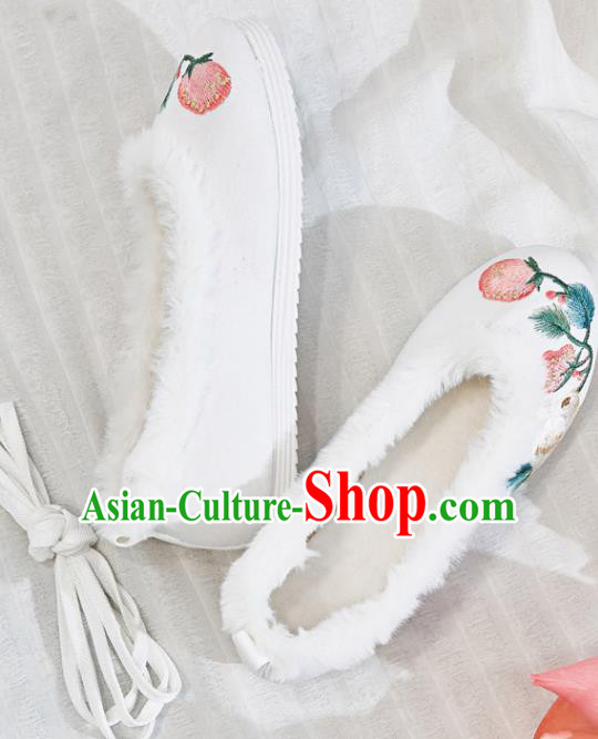 Traditional Chinese Embroidered Rabbit White Shoes Handmade Cloth Shoes National Cloth Shoes for Women