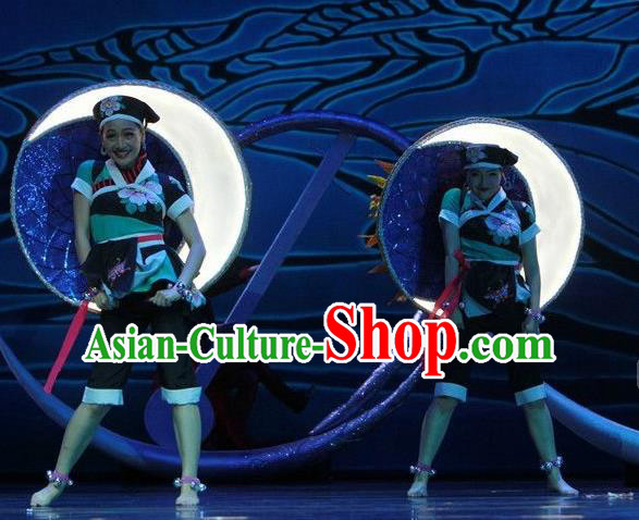 Chinese The Ship Legend of Huashan Zhuang Nationality Dance Black Outfits Stage Performance Costume and Headpiece for Women