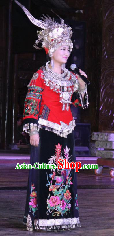 Chinese Charm Xiangxi Miao Nationality Folk Dance Black Dress Stage Performance Costume and Headpiece for Women