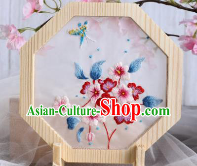 Chinese Traditional Suzhou Embroidery Plum Blossom Decoration Embroidered Craft