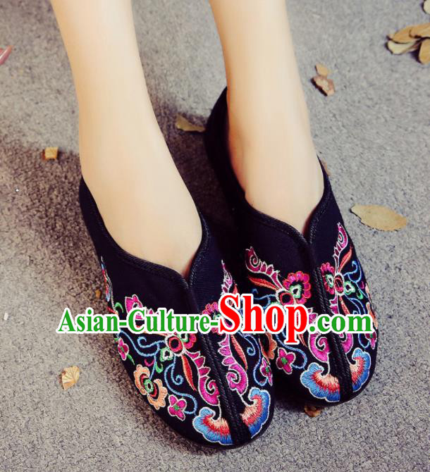 Chinese Traditional Embroidered Black Shoes Hanfu Shoes National Shoes for Women
