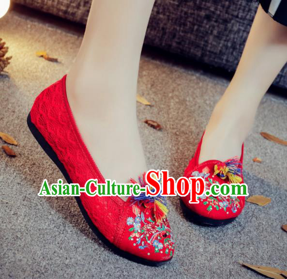Traditional Chinese Red Shoes Embroidered Shoes Cloth Shoes for Women
