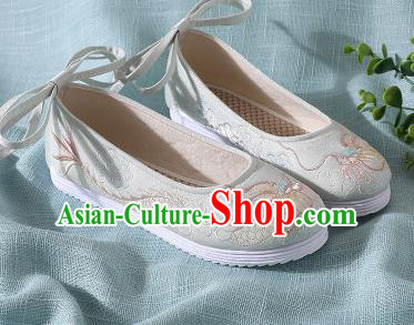 Chinese Handmade Embroidered Dragon Light Green Shoes Traditional Wedding Shoes Hanfu Shoes Princess Shoes for Women