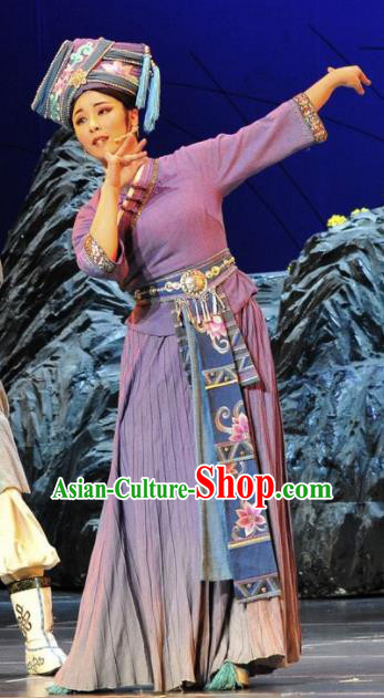 Drama Qian Yun Cliff Chinese Zhuang Nationality Dance Purple Dress Stage Performance Costume and Headpiece for Women
