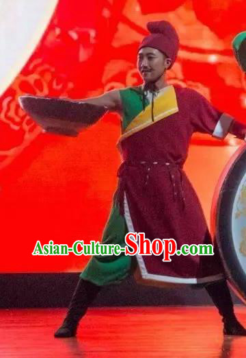 Ganzhou Musical Dance Chinese Ethnic Dance Clothing Stage Performance Dance Costume and Headpiece for Men