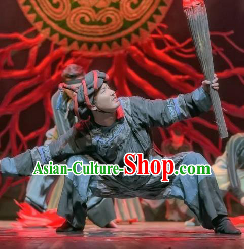 Da Liang Mountains Echo Chinese Traditional Yi Nationality Clothing Stage Performance Dance Costume for Men