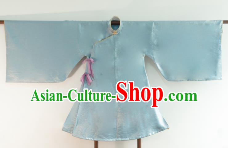 Chinese Ancient Princess Historical Costume Ming Dynasty Blue Silk Blouse for Women