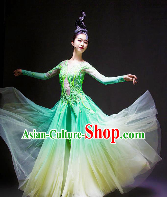 Chinese Traditional Chorus Green Veil Dress Modern Dance Stage Performance Costume for Women