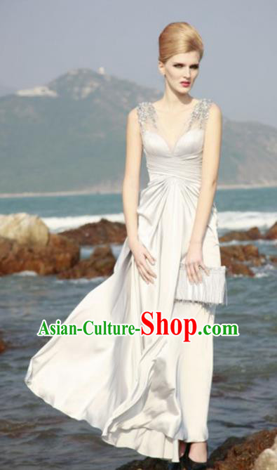 Top Grade Modern Fancywork White Silk Formal Dress Compere Catwalks Costume for Women