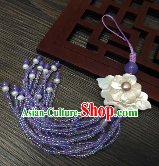Traditional Chinese Ancient Palace Shell Flower Brooch Handmade Hanfu Breastpin Tassel Pendant for Women
