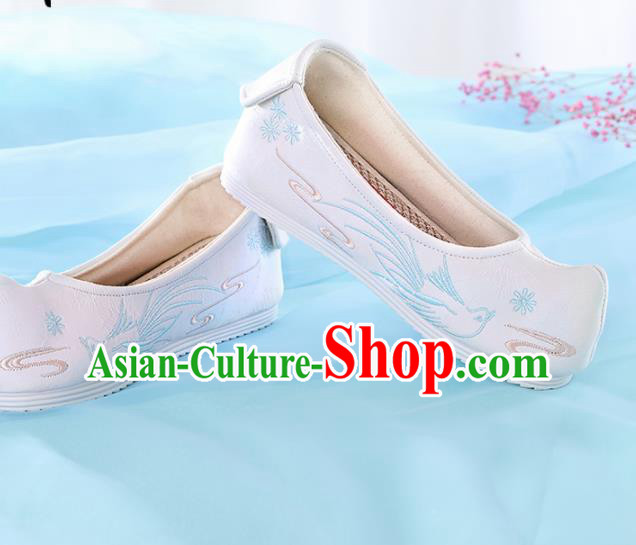 Chinese Traditional Hanfu Shoes Embroidered Bird White Shoes Handmade Ancient Princess Shoes for Women