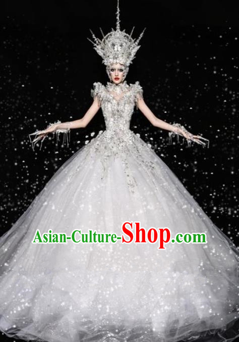 Handmade Modern Fancywork Stage Show Court White Veil Full Dress Halloween Cosplay Queen Fancy Ball Costume for Women