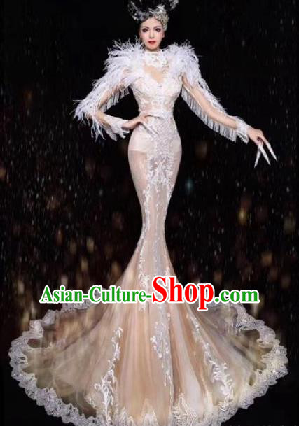 Handmade Modern Fancywork Stage Show Champagne Full Dress Halloween Cosplay Queen Fancy Ball Costume for Women