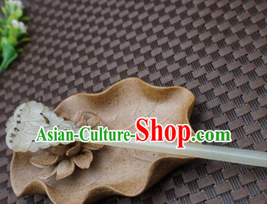 Handmade Chinese White Jade Hair Clip Ancient Palace Jade Carving Butterfly Hairpins Hair Accessories for Women for Men