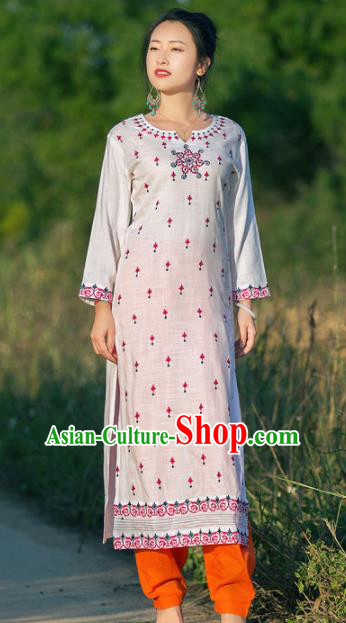 Asian India Traditional Punjabi Costumes South Asia Indian National White Blouse and Pants for Women