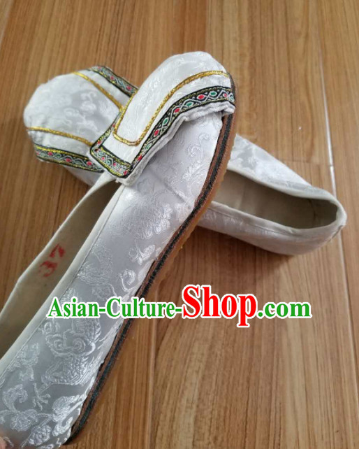 Chinese Ancient Princess Hanfu Embroidered Shoes Traditional Beijing Opera Diva White Satin Shoes for Adults