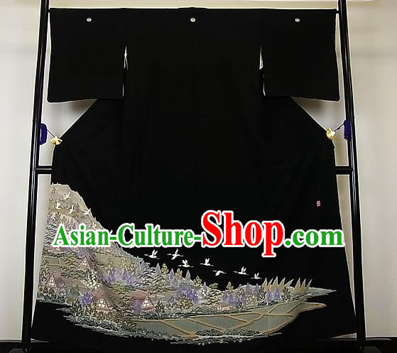 Asian Japanese Samurai Classical Pine Crane Pattern Black Yukata Robe Traditional Japan Kimono Costume for Men