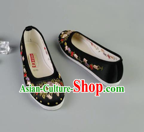 Asian Chinese Traditional Black Satin Shoes Ancient Princess Embroidered Shoes Hanfu Shoes for Women