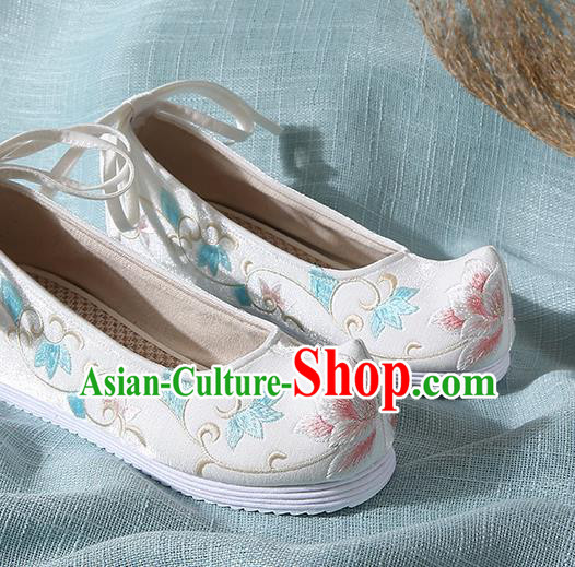 Chinese Handmade Embroidered Twine Flower White Bow Shoes Traditional Ming Dynasty Hanfu Shoes Princess Shoes for Women