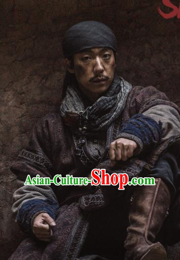 Chinese Ancient Tang Dynasty Imperial Bodyguard the Longest Day in Chang An Cao Poyan Replica Costumes and Headpiece Complete Set
