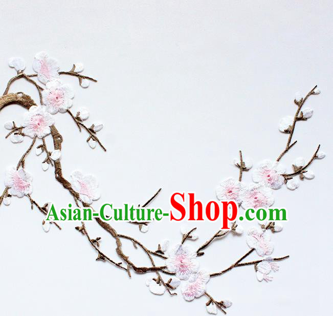 Traditional Chinese National Embroidery White Plum Flowers Applique Embroidered Patches Embroidering Cloth Accessories