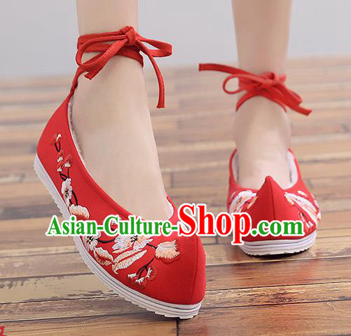 Chinese Handmade Embroidered Plum Red Cloth Shoes Traditional Hanfu Shoes National Shoes for Women