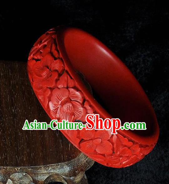 Traditional Chinese Handmade Wood Bracelet Lacquerware Carving Flowers Bangle Craft