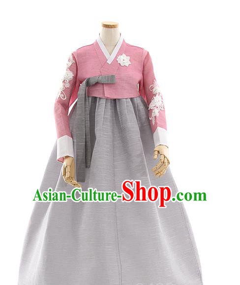 Korean Bride Mother Pink Blouse and Grey Dress Korea Fashion Costumes Traditional Hanbok Festival Wedding Apparels for Women