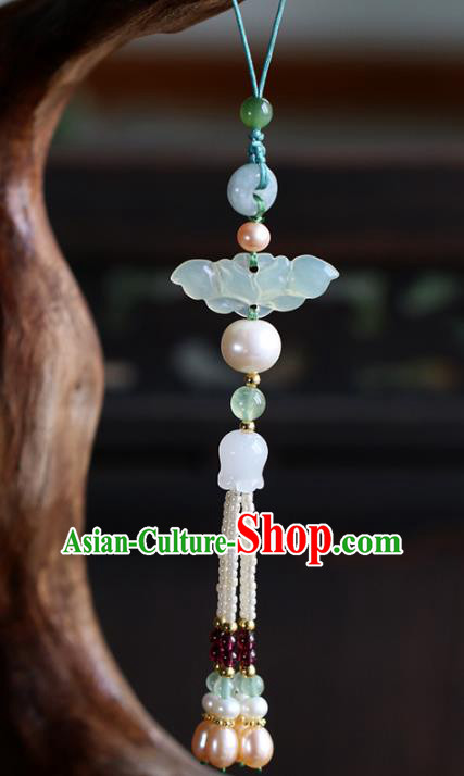 Chinese Handmade Classical Jewelry Accessories Ancient Ming Dynasty Hanfu Jade Lotus Brooch Pendant for Women