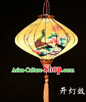 Handmade Chinese Printing Peacock Yellow Palace Lanterns Traditional New Year Lantern Classical Festival Satin Lamp