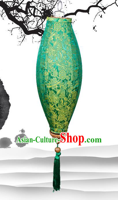 Handmade Chinese Jacquard Green Satin Palace Lanterns Traditional New Year Lantern Classical Festival Oval Lamp