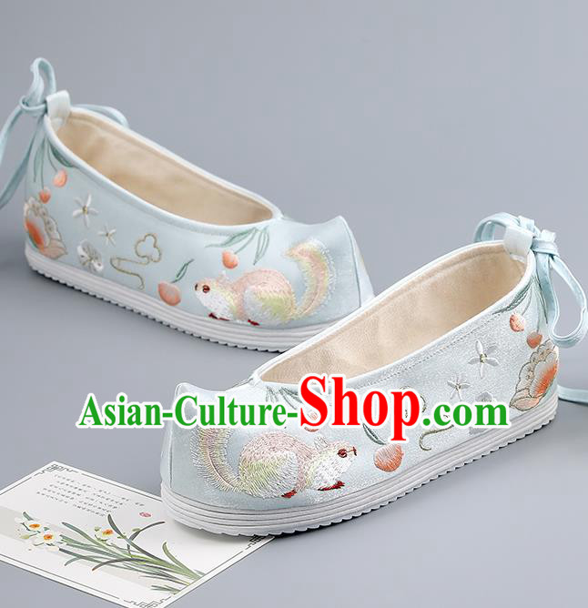 China Traditional Hanfu Shoes Embroidered Squirrel Shoes Handmade Cloth Shoes Ancient Princess Light Blue Bow Shoes
