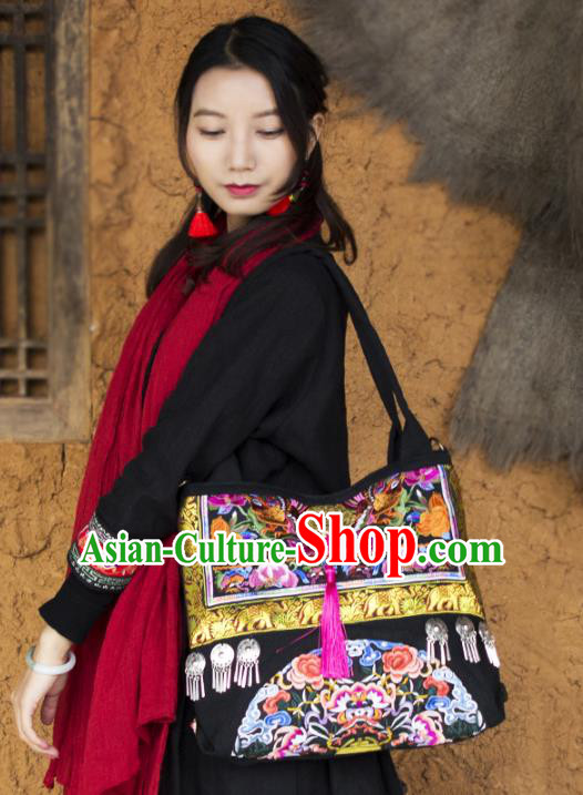 China Ethnic Embroidery Bag National Embroidered Handbag Handmade Women Bag