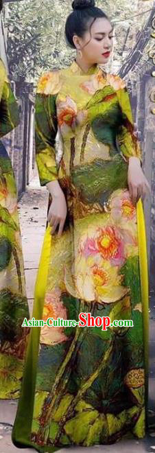 Vietnamese Female Green Garment Traditional Asian Vietnam Fashion Cheongsam with Loose Pants Apparel Ao Dai Dress
