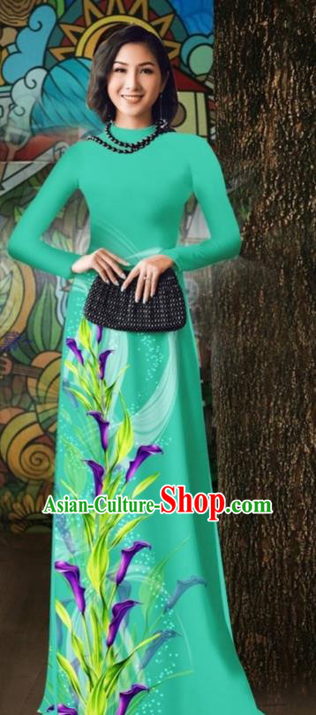 Vietnam Light Green Cheongsam Vietnamese Traditional Ao Dai Dress Oriental Classical Qipao with Loose Pants Outfits Stage Show Costume